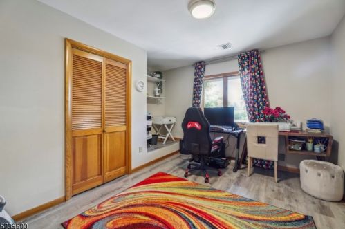 213 Louis Pl, Iselin NJ  08830-1205 exterior