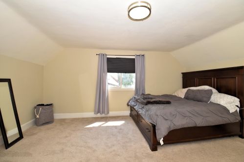 2153 Allis St, Milwaukee WI  53207-1343 exterior