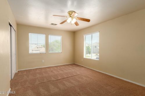 6810 39 Ln, Phoenix AZ 85029-3000 exterior