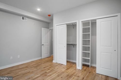 1945 Marshall St, Philadelphia PA 19122-1405 exterior