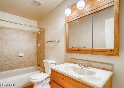 3216 Angela Dr, Phoenix AZ  85032-2068 exterior