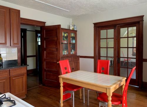 4845 Ellis Ave, Chicago IL 60615-5008 exterior