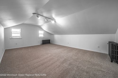 6 Jones Rd, Lacey NJ 08731-3611 exterior