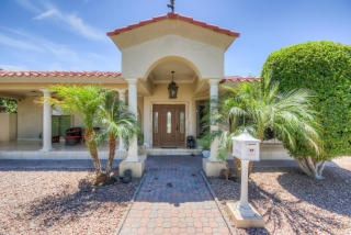 5835 22 Dr, Phoenix AZ  85023-7297 exterior