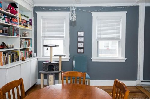 204 Broad St, Meriden CT 06450-6505 exterior