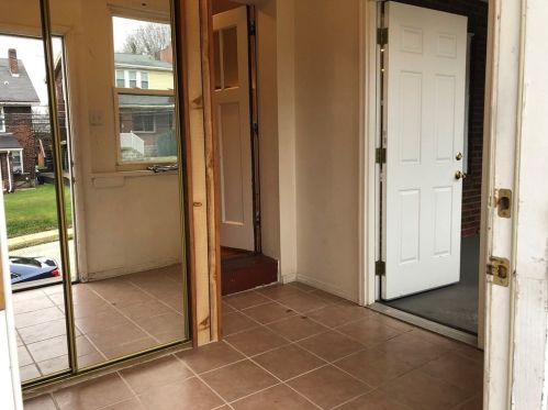 2332 Sherbrook St, Pittsburgh, PA 15217-2316