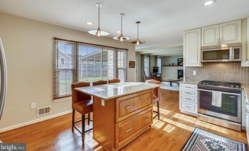 13726 Middlevale Ln, Silver Spring MD 20906-2116 exterior