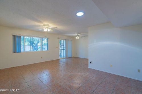 5716 Grant Rd, Tucson AZ 85712-2341 exterior