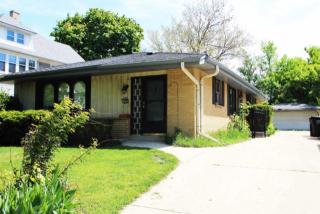 550 61st St, Milwaukee, WI 53213-4166