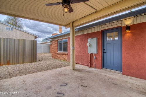 892 Glenn St, Tucson AZ  85705-4120 exterior