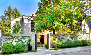 1920 Shenandoah Dr, Seattle, WA 98112-2326