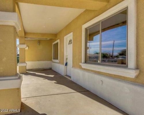 3140 Alvarado Rd, Phoenix AZ 85009-2435 exterior