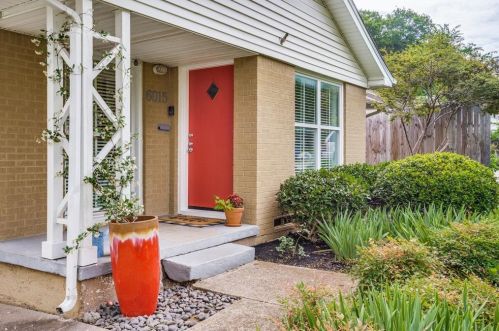 6015 Belgrade Ave, Dallas, TX 75227-3606