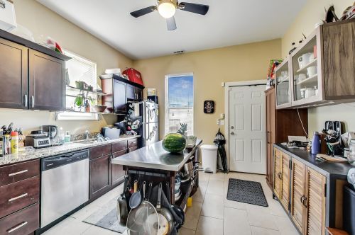 1730 Talman Ave, Chicago IL 60659-4910 exterior