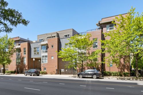 1808 Michigan Ave, Chicago, IL 60616-1602