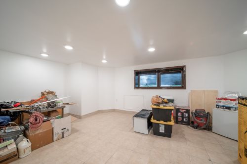 4453 Kildare Ave, Chicago IL 60652-3127 exterior