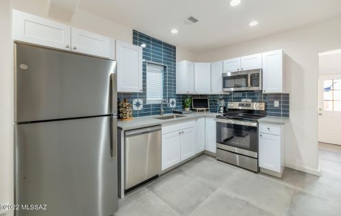 2610 24 St, Phoenix AZ 85008-1846 exterior