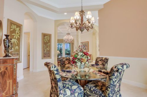 9328 Scarborough Ct, Fort Pierce FL  34986-3360 exterior