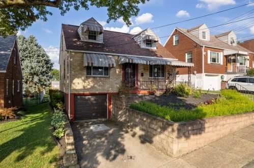 4131 Gladstone St, Pittsburgh, PA 15207-1423