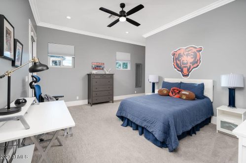 3302 51st St, Phoenix AZ  85018-6612 exterior