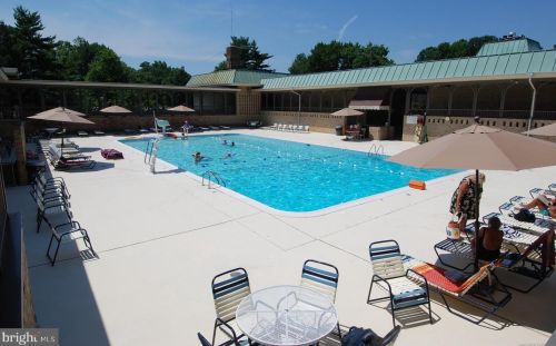 2904 Leisure World Blvd, Silver Spring MD  20906-1389 exterior