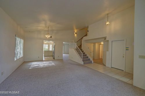 5281 Peridot St, Tucson, AZ 85742-9419