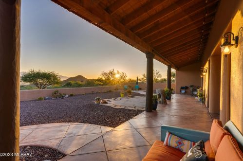 4275 Lightning Ridge Trl, Tucson AZ  85745-8716 exterior