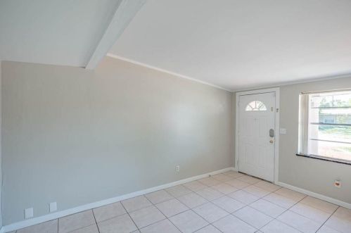 6803 Larmon St, Tampa FL  33634-5019 exterior