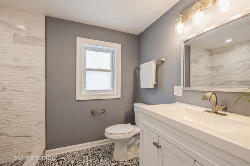 9335 Elizabeth St, Chicago IL 60620-3609 exterior