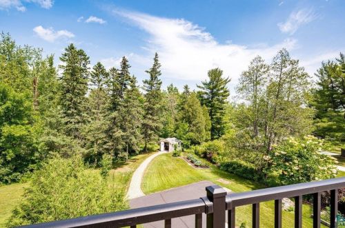 420 Hawthorne Rd, Duluth MN 55812-1936 exterior