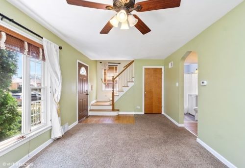 5316 Meade Ave, Chicago, IL 60638-2612