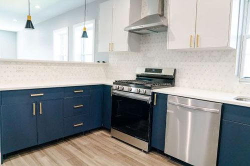 1059 Kedvale Ave, Chicago IL 60629-5108 exterior