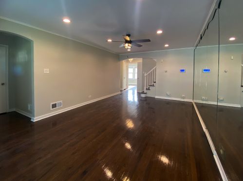 8154 Calumet Ave, Chicago IL  60619-4822 exterior