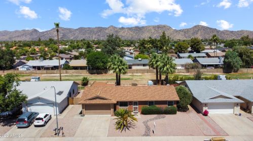 4414 Arapahoe St, Phoenix, AZ 85044-3202