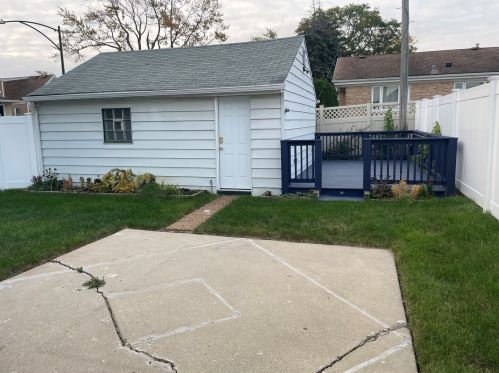 7333 Barry Ave, Chicago IL  60707-1256 exterior