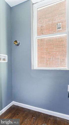 6215 Market St, Philadelphia PA 19139-2923 exterior