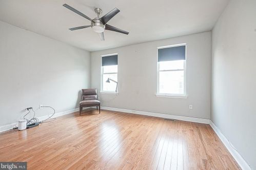 1717 Manton St, Philadelphia PA  19146-3017 exterior