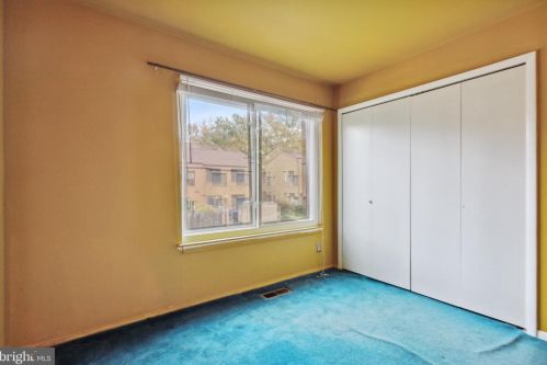 3110 Apple Rd, Washington DC 20018-1605 exterior