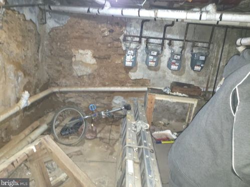 7345 Limekiln Pike, Philadelphia PA 19138-1335 exterior