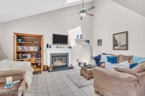 15 Emily Dr, Old Bridge NJ 08857-3809 exterior