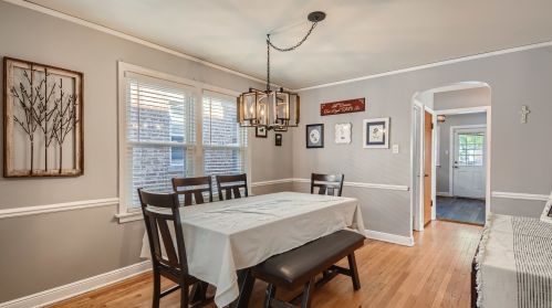 9539 Hamlin Ave, Chicago IL 60655-4013 exterior