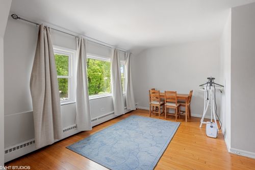 5454 Windsor Ave, Chicago IL 60625-3822 exterior