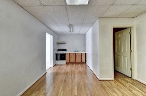 3690 Mcclure Wood Dr, Duluth GA 30096-8506 exterior