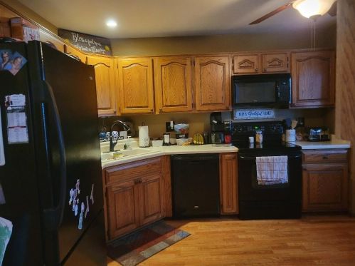 1342 Louisa St, Watertown WI 53094 exterior