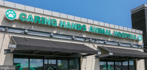 2321 25th St, Arlington VA  22206-4802 exterior