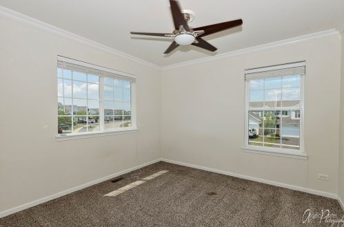 284 Macintosh Ave, Bull Valley IL 60098-7623 exterior