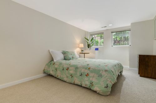 541 Arlington Pl, Chicago IL 60614-5916 exterior