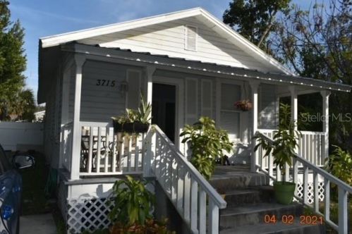 3715 56th St, Tampa, FL 33619-1427