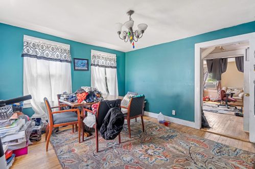 34 Maple St, Concord NH  03301-4201 exterior