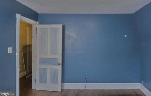 4830 Cedar Ave, Philadelphia PA 19143-2034 exterior